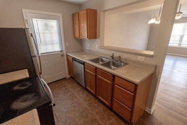 Building Photo - 1403 Bodie Dr