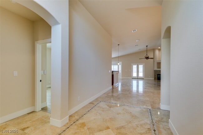 Building Photo - 2180 Dogwood Ranch Ave