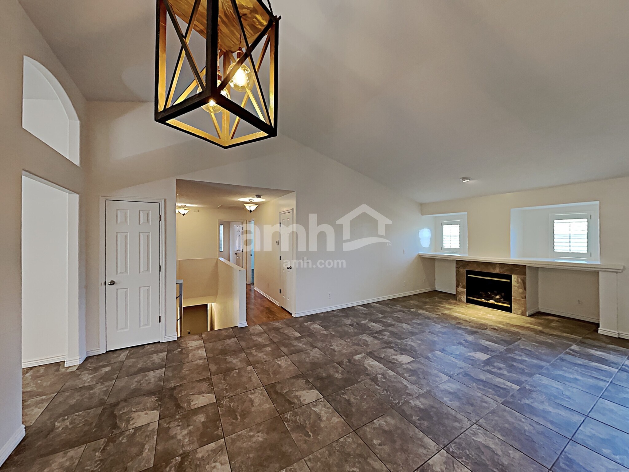 Building Photo - 8607 McGinnis Ln