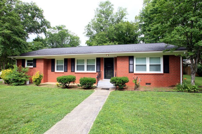 Building Photo - 308 S Baird Ln