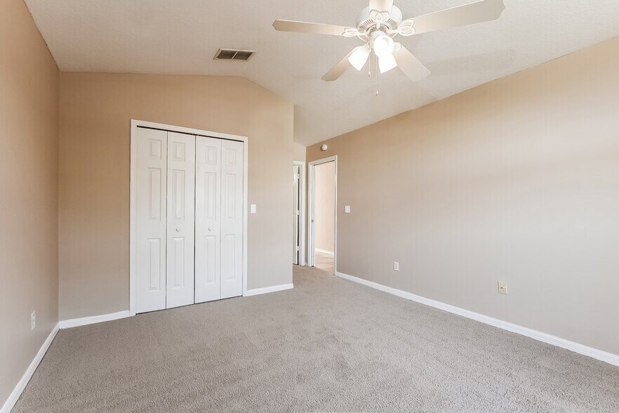 Building Photo - 1040 Shale Trail St