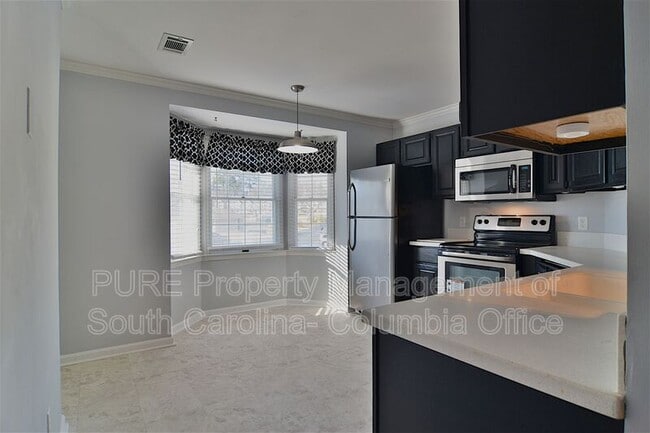 Building Photo - 803 New Brookland Pl