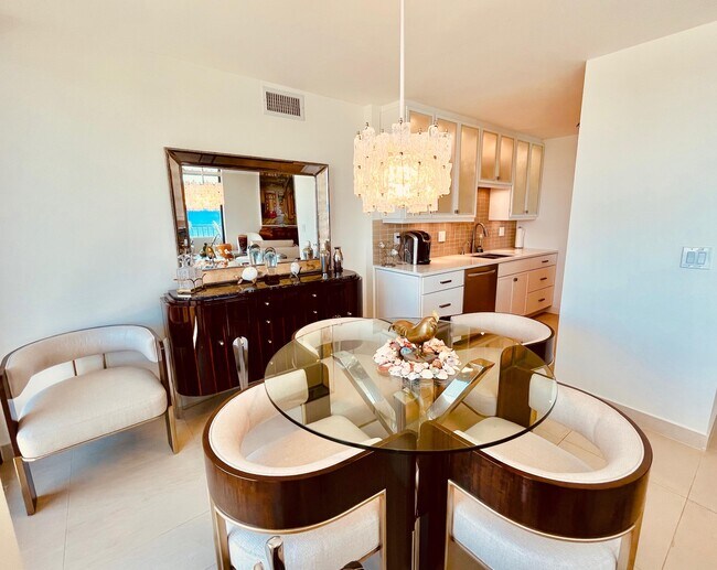 Building Photo - 5510 N Ocean Dr