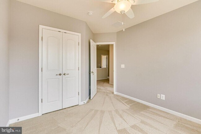 Building Photo - 43472 Hopestone Terrace