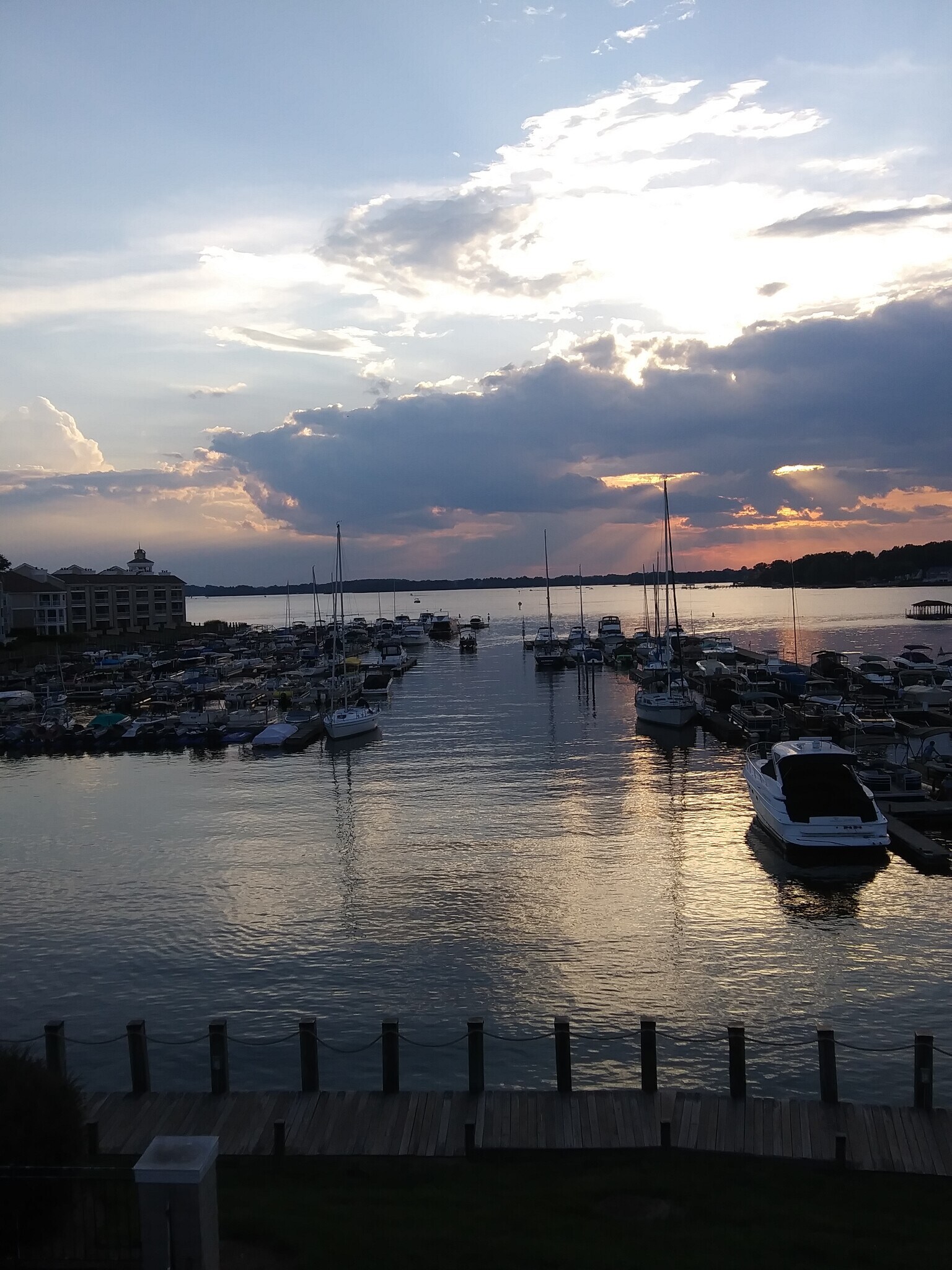 Building Photo - 18883 Vineyard Point Ln