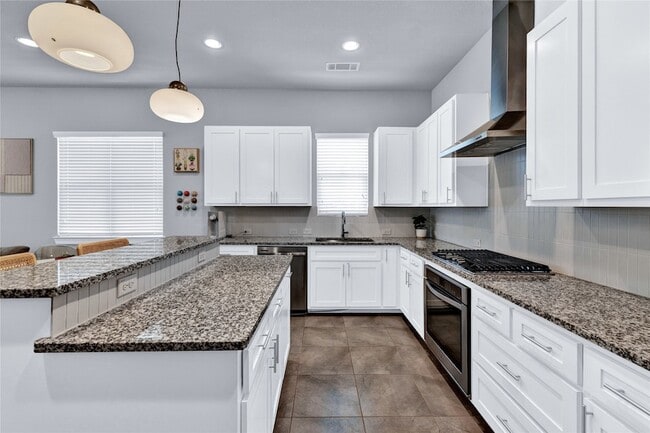 Building Photo - 228 Wimberly St