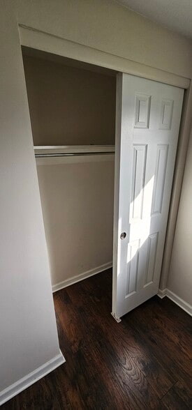 Closet in bedroom #2 - 6083 Bolamo Ct