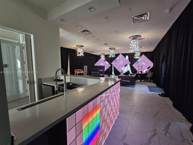 Building Photo - 4636 NW 84th Ave