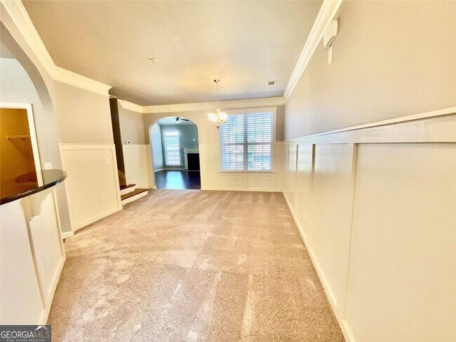 Building Photo - 3322 Castleberry Village Dr