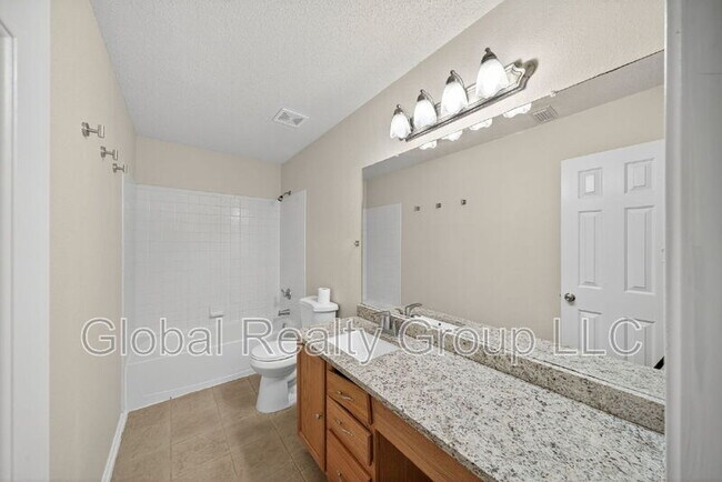 Building Photo - 3580 Olde Moss St