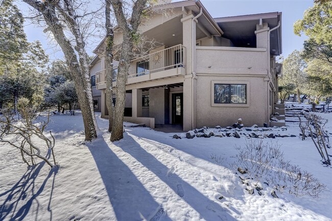 Building Photo - Executive Home in The Ranch - 4 bed 3 bath