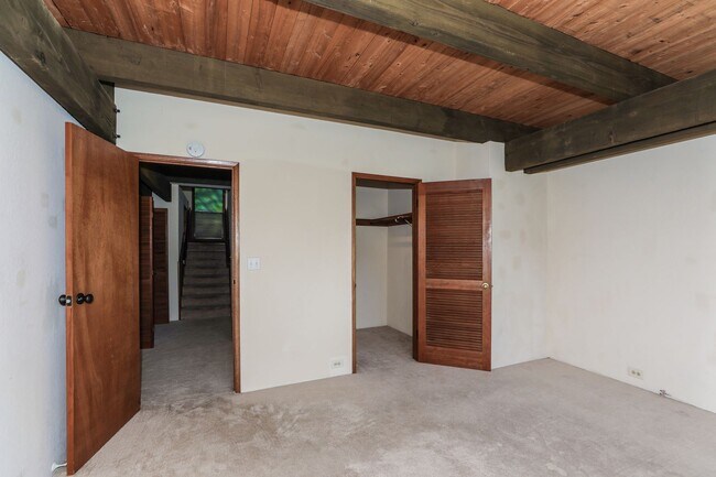 Building Photo - 3368A Anoai Pl