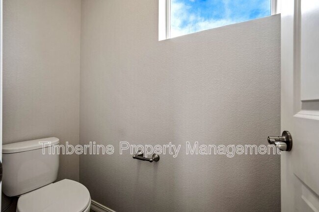 Building Photo - 10056 Edgemont Ranch Ln