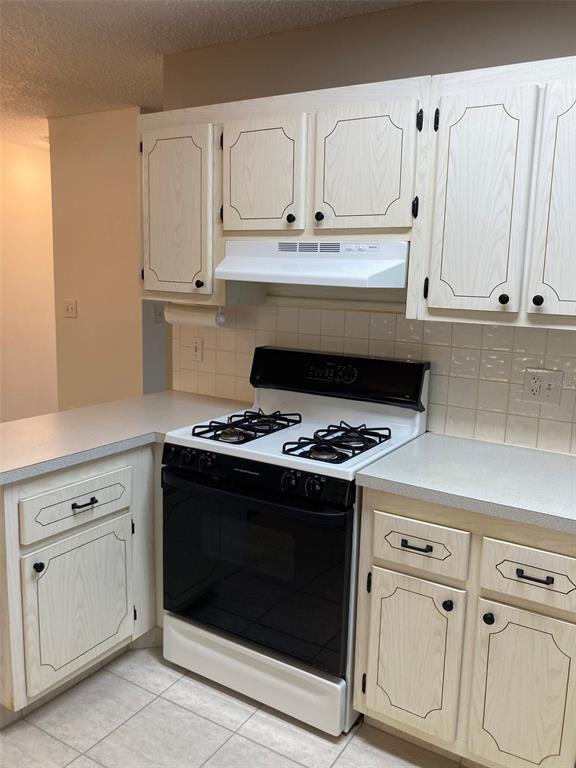 Building Photo - 5530 80th St N