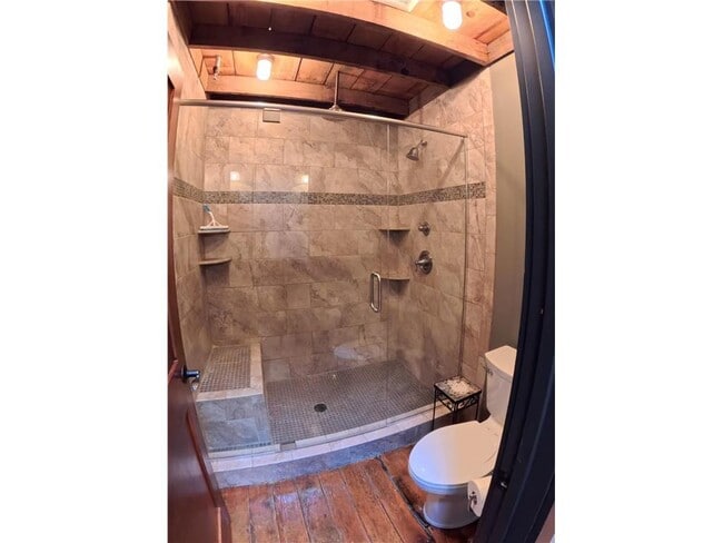 Building Photo - 312 3rd St