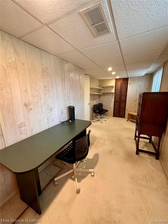 Building Photo - 6942 Leslee Crest Dr