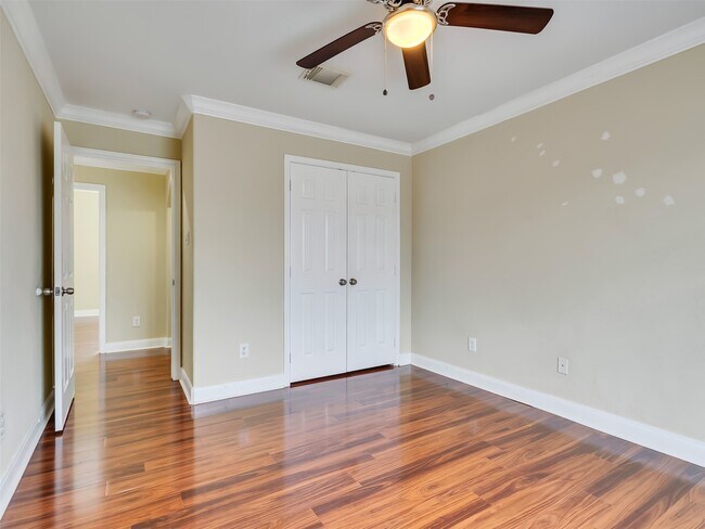 Building Photo - 4409 Juan Carlos Ct