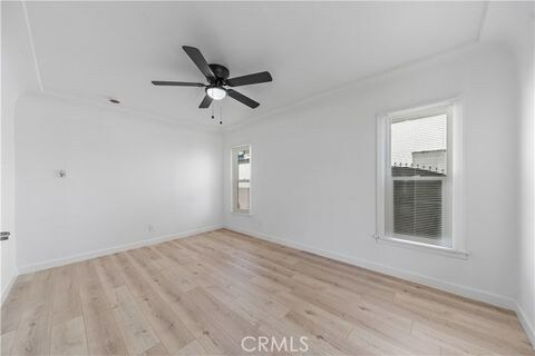 Building Photo - 407 W 107th St