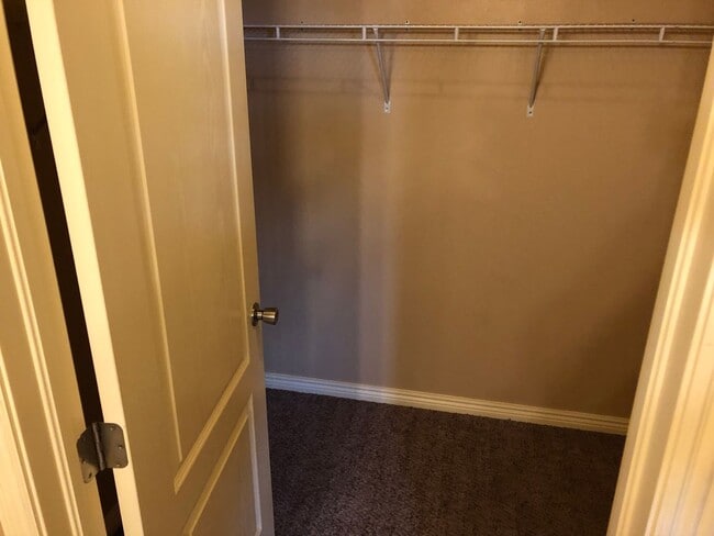 Building Photo - RANCH-STYLE 3BD DUPLEX FEATURING ONE-LEVEL LIVING IN FALCON! - Security Deposit Waiver Available