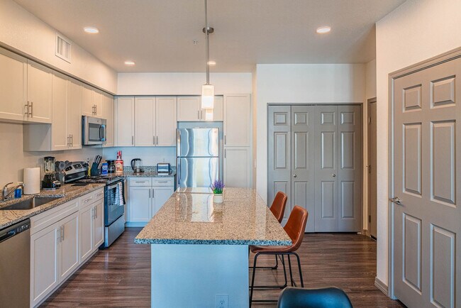 Building Photo - 9600 W Georgia Ave