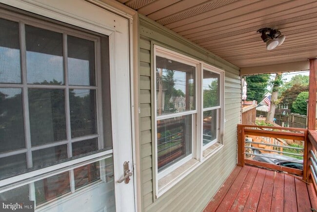 Building Photo - 3412 Upper West End Ave