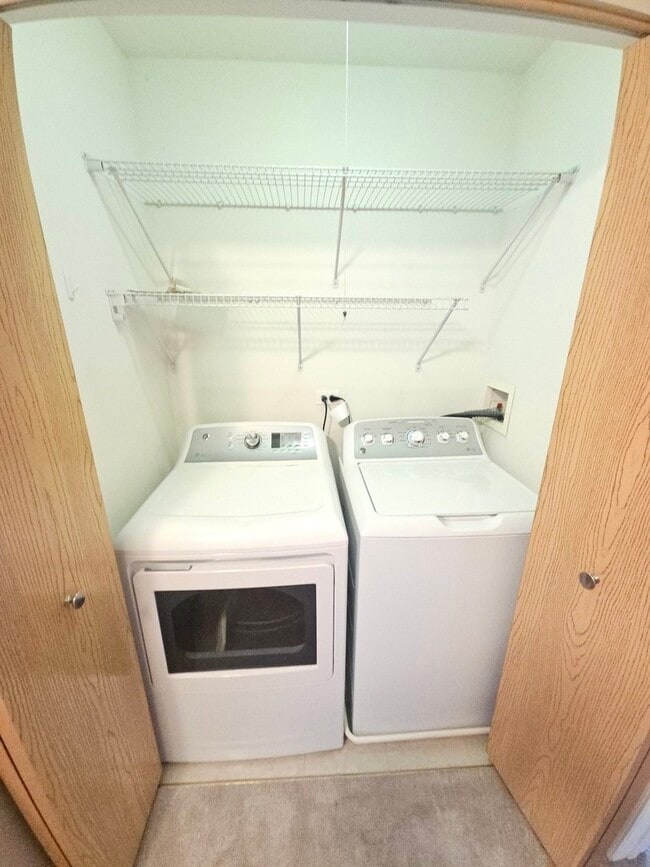 Building Photo - 466 Littleton Trail