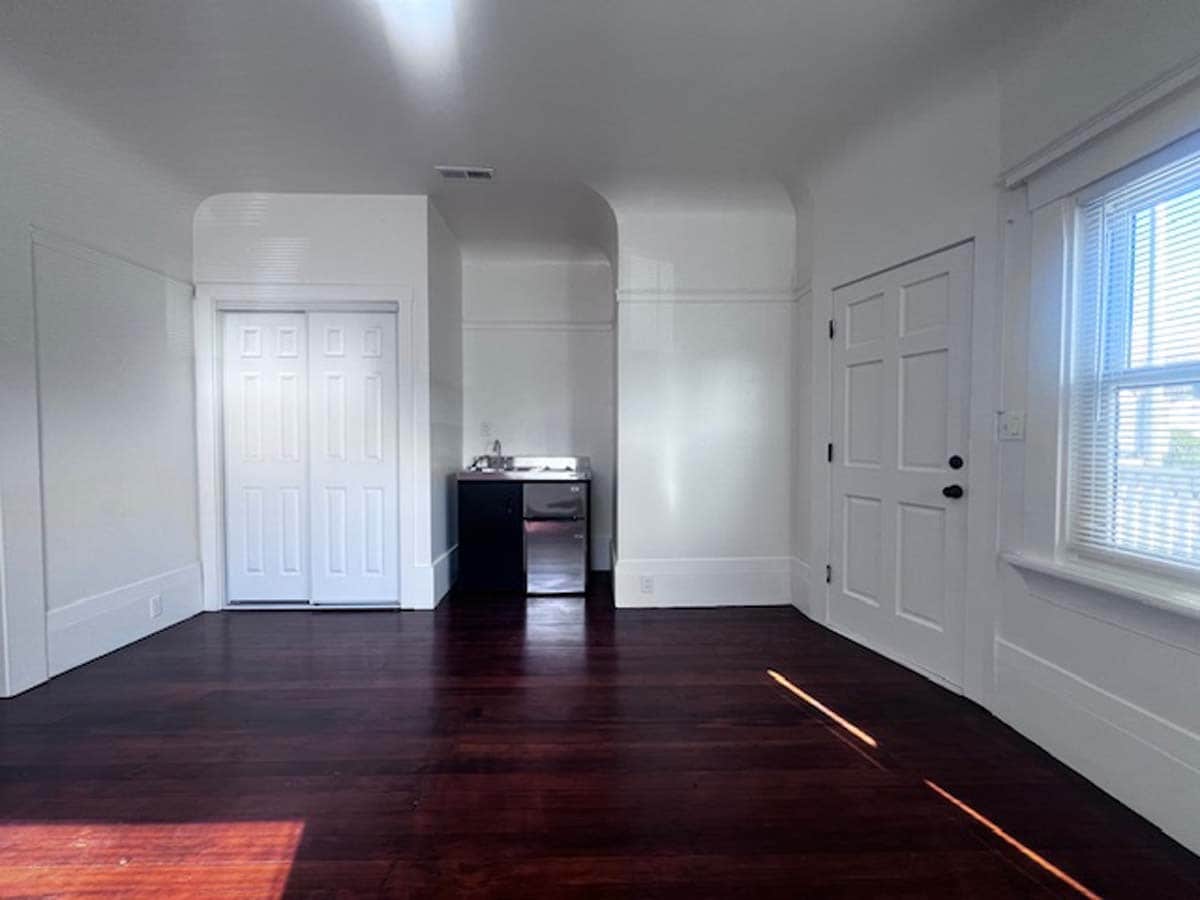 Building Photo - 1301 Adeline St