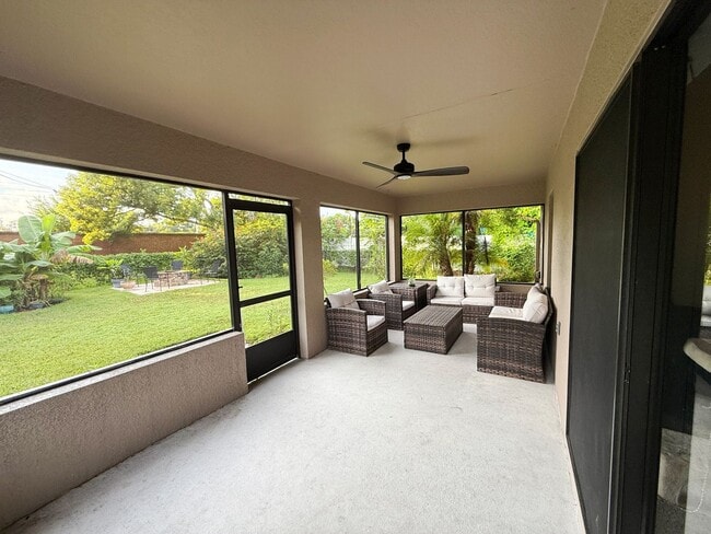 Building Photo - Very Nice 3/2 Home For Rent in Gated Commu...
