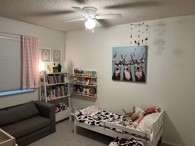Building Photo - 7258 Coronado Cir