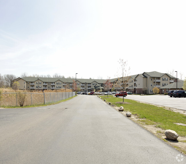 Building Photo - Dorchester Apartments