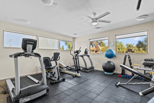 Building Photo - 9708 E Via Linda