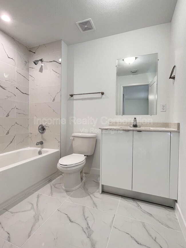 Building Photo - 21230 SW 119th Ave