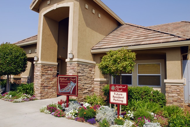 Building Photo - Highland by Vintage