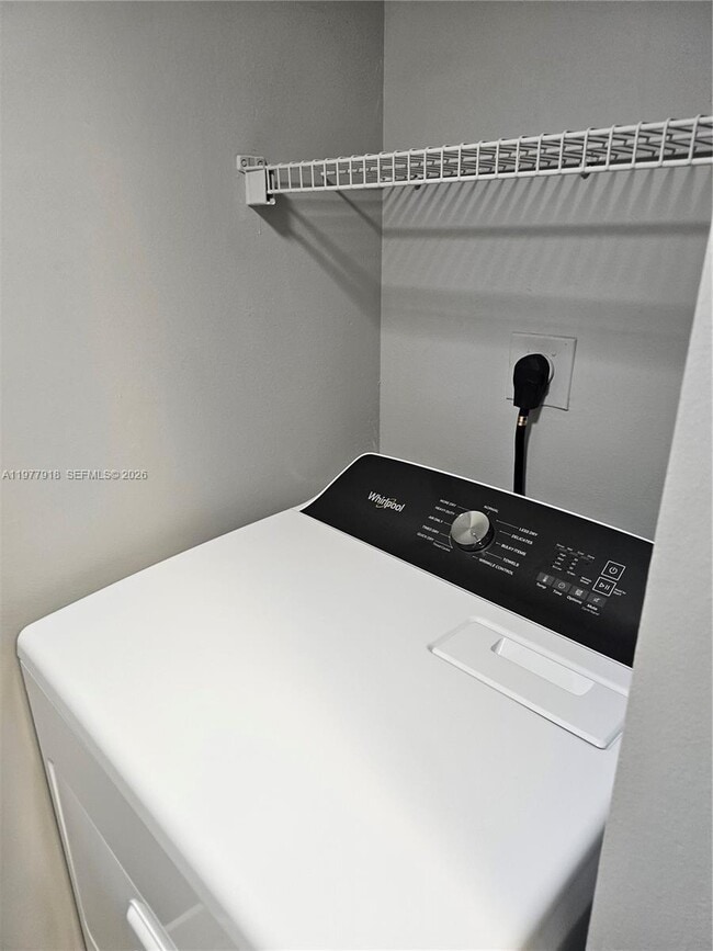 Building Photo - 2320 E Preserve Way