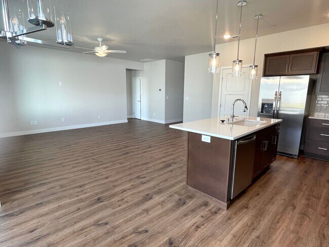 Building Photo - 2560 Clark Rdg Dr