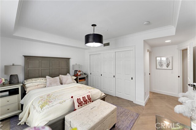 Building Photo - 277 S Spalding Dr