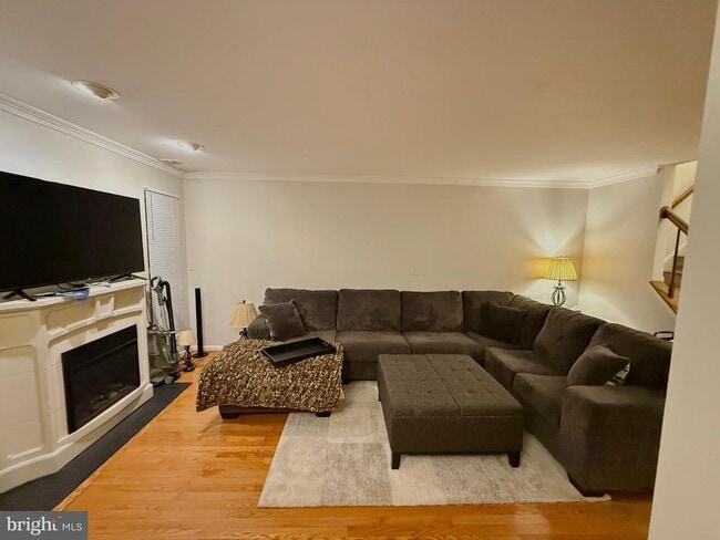 Building Photo - 212 Nottingham Ct