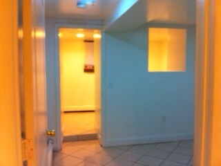 Building Photo - 608 9th St