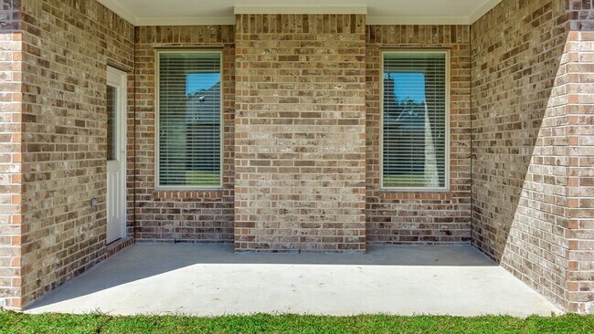 Building Photo - 1515 Holly Chase Ct