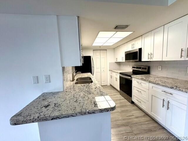 Building Photo - 100 Crestwood Ct N