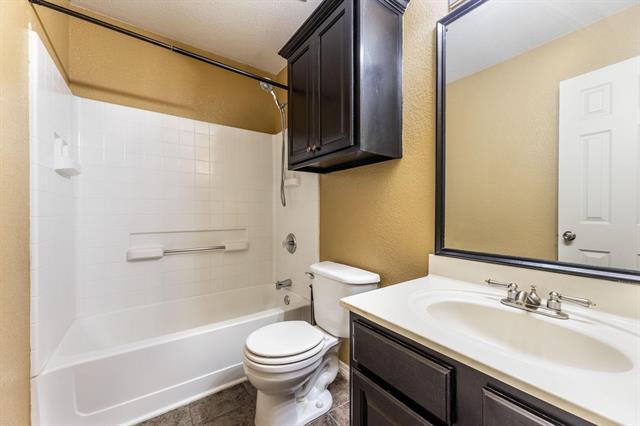 Building Photo - 8832 Stirrup Way