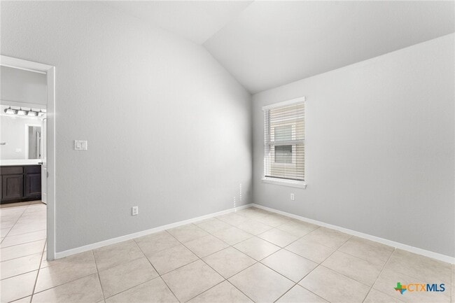 Building Photo - 193 Heather Glen Way