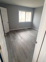 Building Photo - 6203 Kit Carson Dr