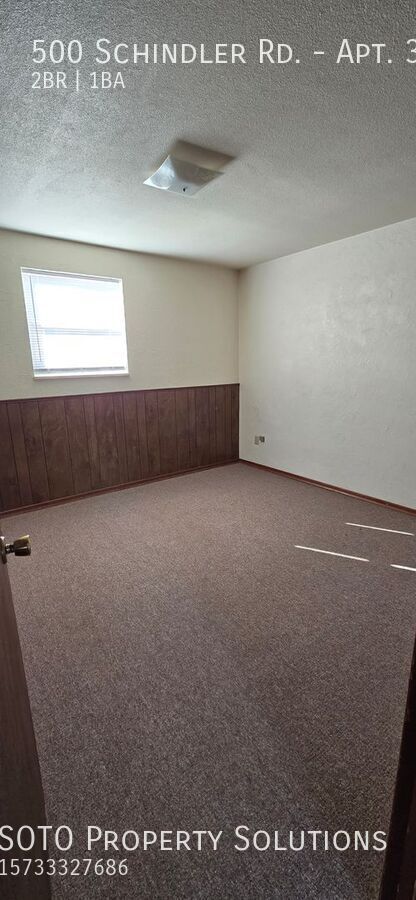 Building Photo - 2 BD / 1 BA