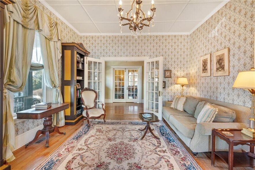 Building Photo - 287 Gibbs Ave