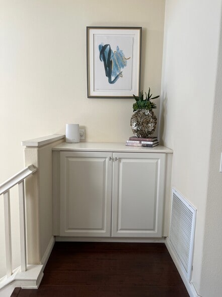 Building Photo - 19457 Surfset Dr