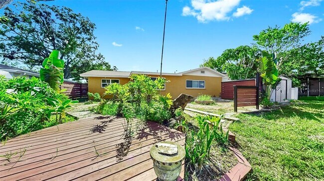 Building Photo - 5435 Drinkard Dr