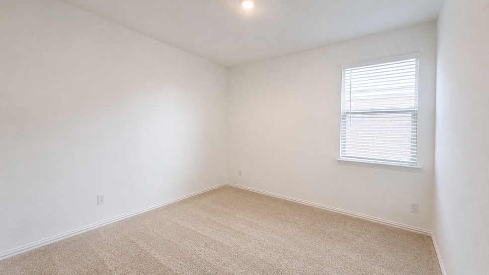 Building Photo - 5119 Penrose Dr
