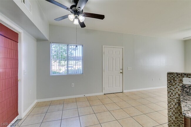 Building Photo - 10245 S Maryland Pkwy