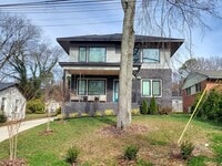 Building Photo - Furnished home in Lincoln Heights